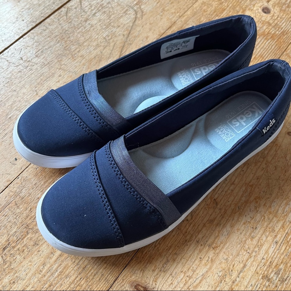 KEDS Carmel Twill Navy Blue Slip On Sneakers // Size 5